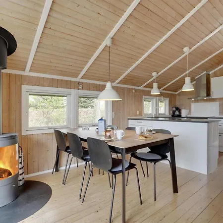 Nafni - 200m From The Sea By Interhome * Bøtø By